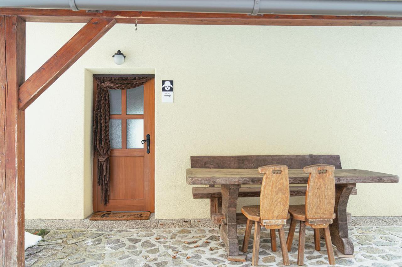 Appartamento Organic Tourist Farm Pri Plajerju Trenta Esterno foto